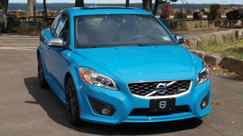 Illustration for article titled Volvo C30 Polestar Limited Edition Gallery